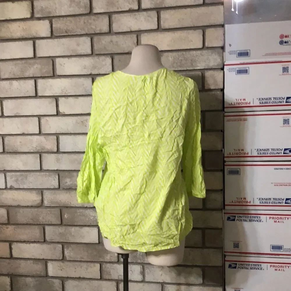 3for $20 blouse - Picture 2 of 3